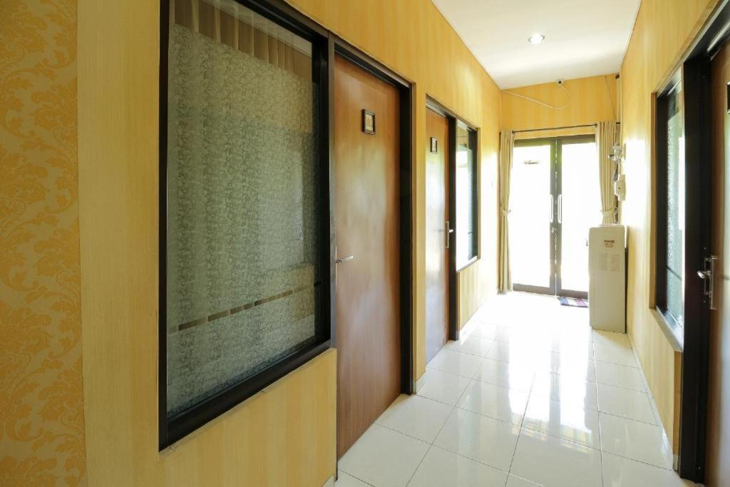 Tuban Torres Accommodation Kuta  Ngoại thất bức ảnh